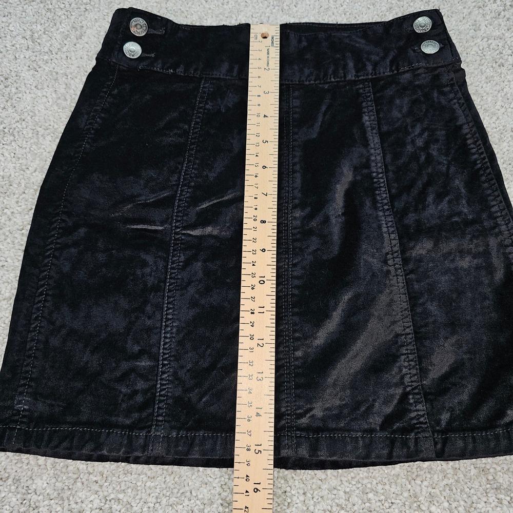 Free People Black Velvet Button‎ Front Zipper Mini Skirt Womens Size 27 - Picture 4 of 5